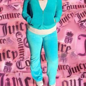 VINTAGE Juicy Couture blue velour tracksuit